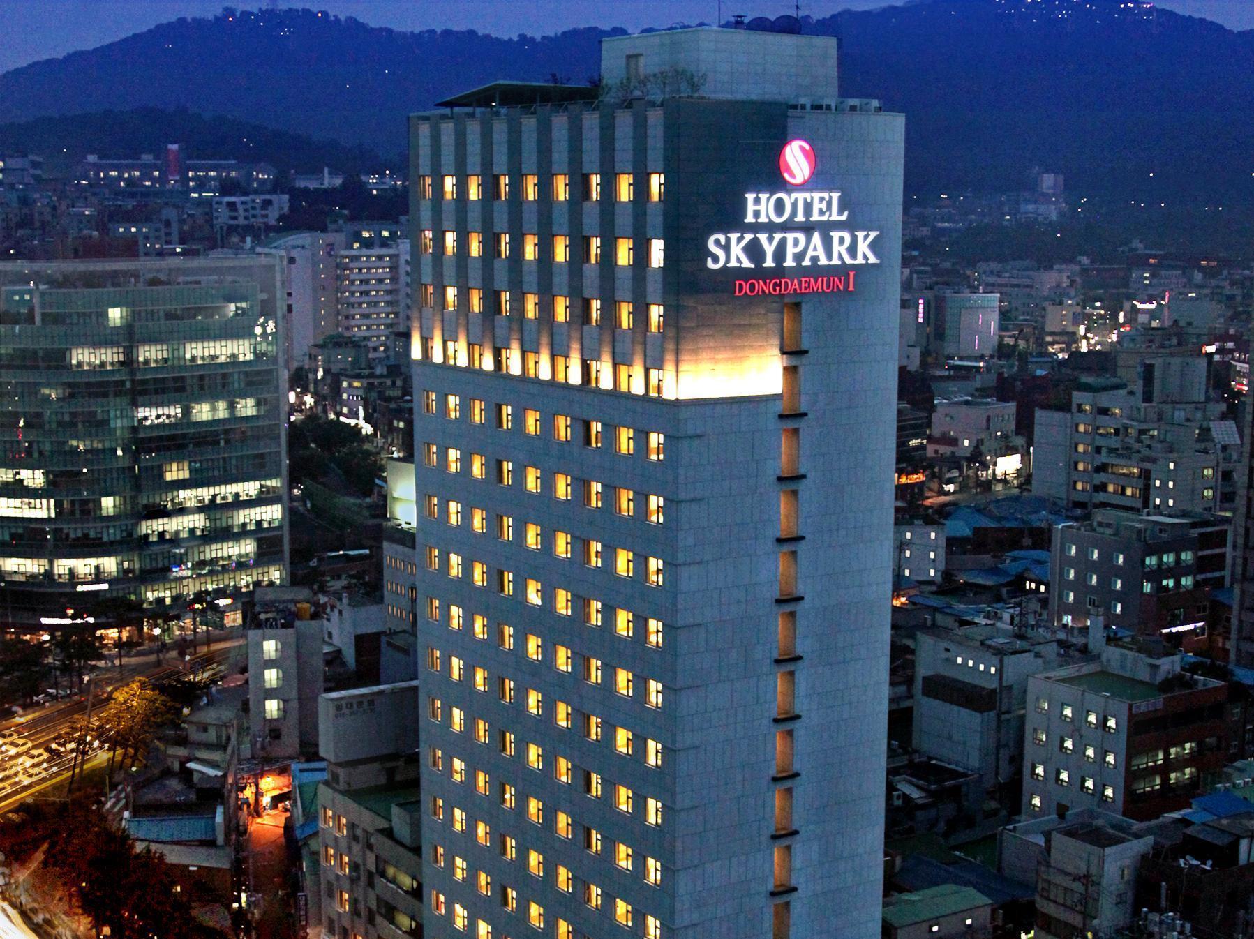 Hotel Skypark Dongdaemun I Seoul Bagian luar foto